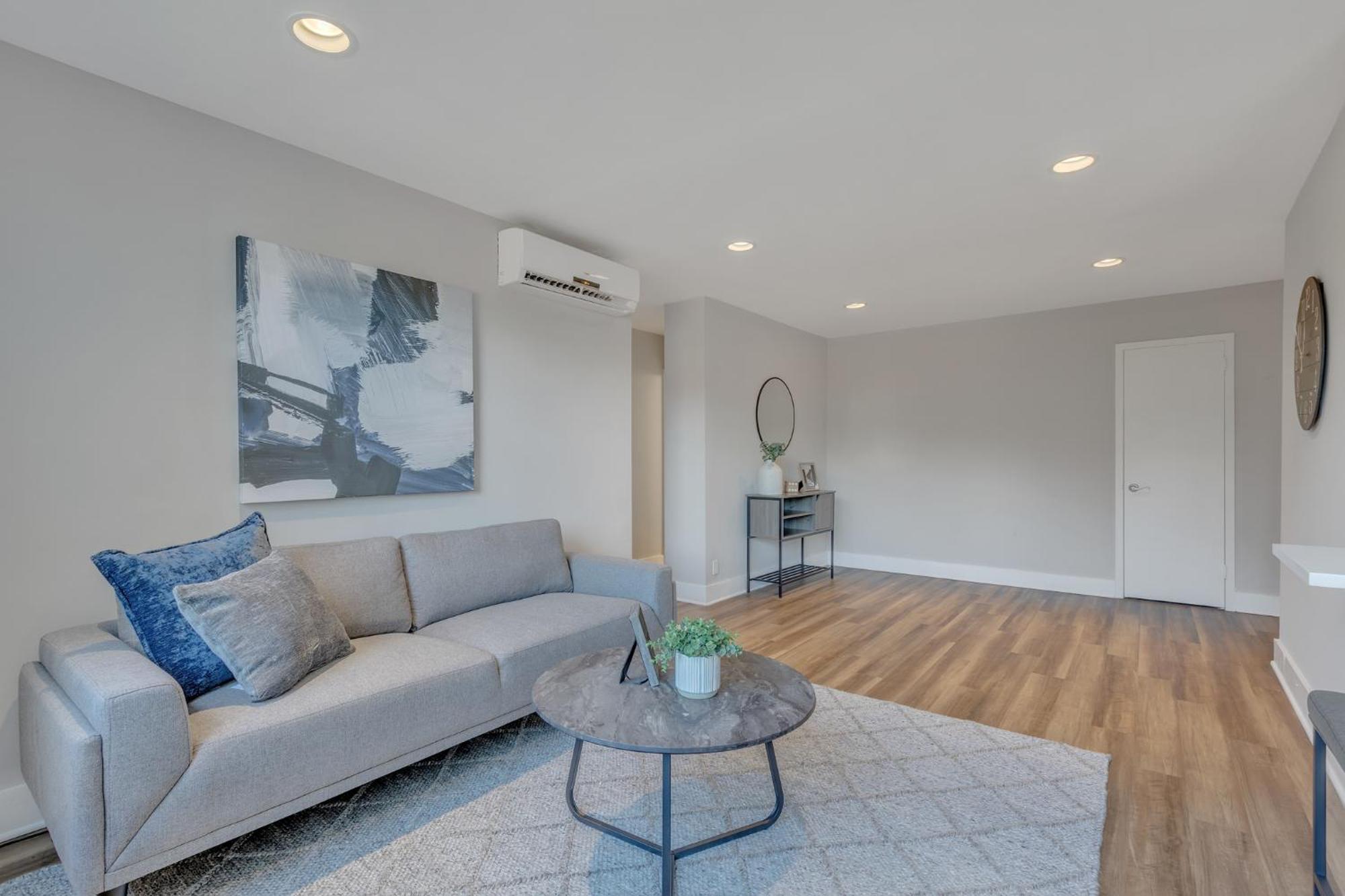 Avenue B340 Cozy Furnished 2br, With Gym, Pool *