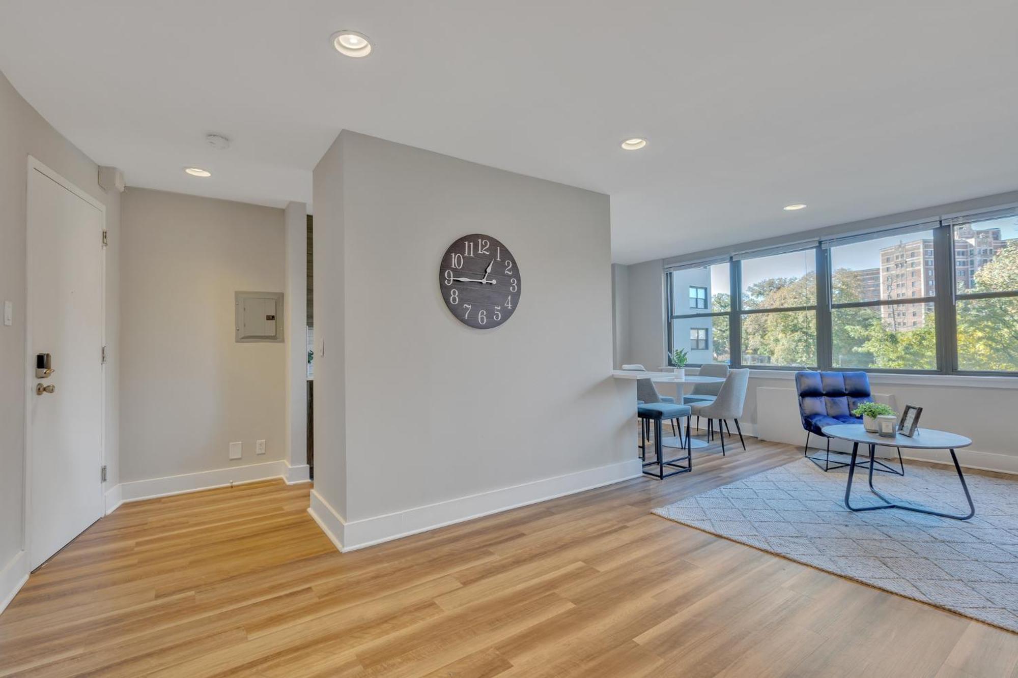 Avenue B340 Cozy Furnished 2br, With Gym, Pool Apartment Philadelphia