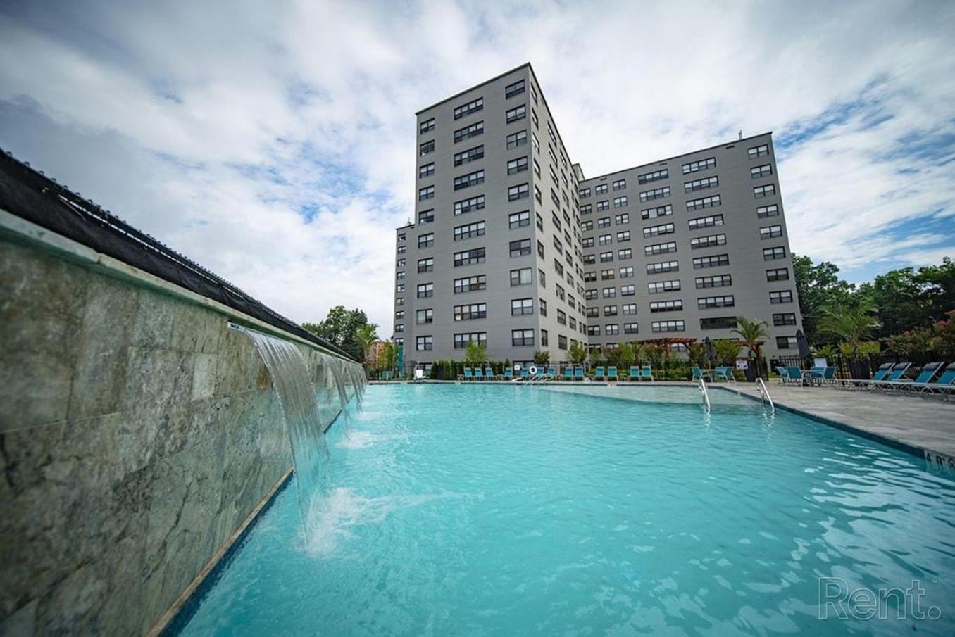 Avenue B340 Cozy Furnished 2br, With Gym, Pool * Philadelphia